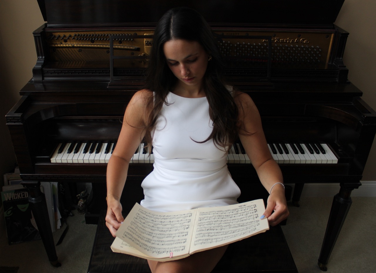 Lauren Fabio at the piano